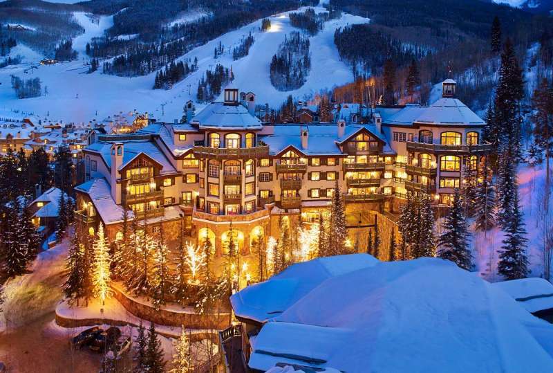 16 of the most luxurious ski resorts to visit in North America this